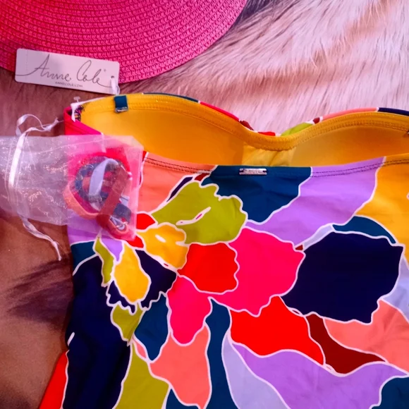 NWT Annie Cole - Picture 3 of 5